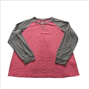 Ekouaer Pink and Gray Long Sleeve Raglan Shirt Size Large